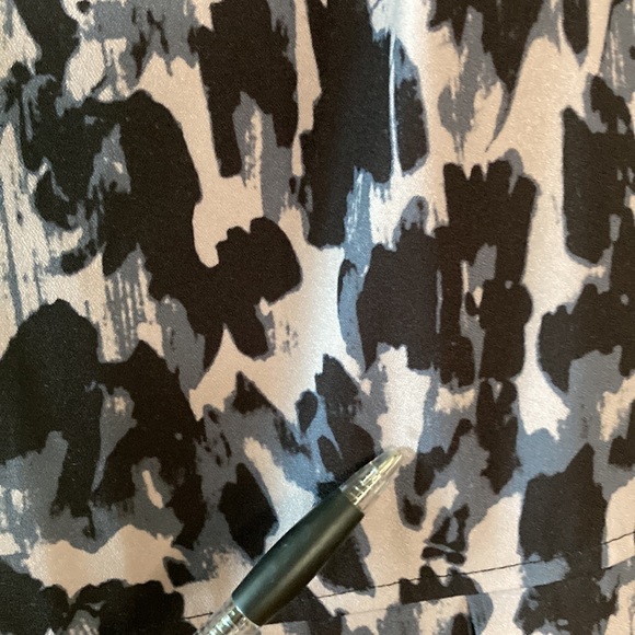 Ann Taylor LOFT | Women’s High Neck Sleeveless Midi Dress - Picture 7 of 7